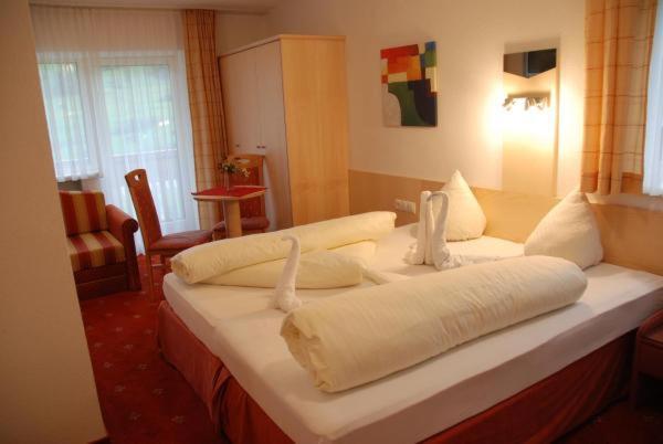 Vierbettzimmer mit Bergblick